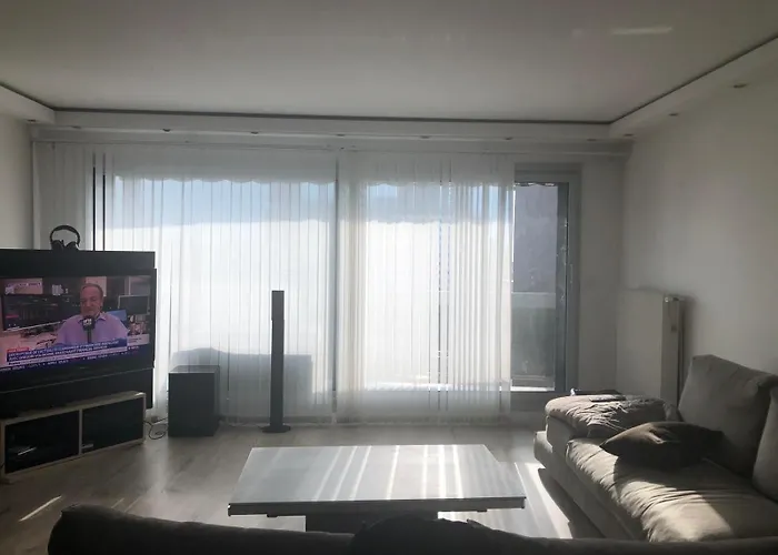 Eiffel Tower Incredible View * Parijs